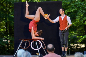 068 Duo Jordanella  20260802 Lu AKu  0800 1920x1280