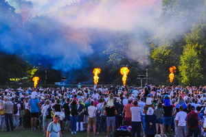 242 KF Feuerwerk  20260802 Lu Den  3685 1920x1280