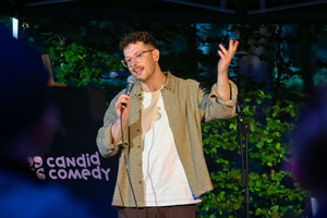 030   Candid Comedy  20260702 HH MKu  8366