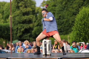 038   Cirque Bouffon  20260702 HH Den  5604