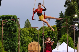 042   Cirque Bouffon  20260702 HH Den  5585
