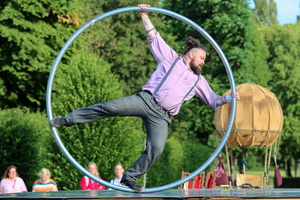 055   Cirque Bouffon  20260702 HH MKu  6770
