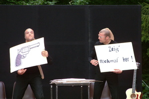 053   Eure Muetter  20050813 Lu Den  053