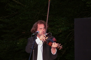 069   Hinz+Kunz  20050813 Lu Den  255