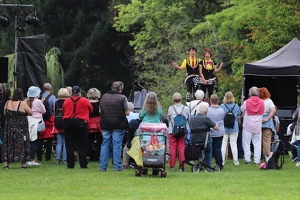 Witty Look  20250725 BP Den  7593 1920x1280